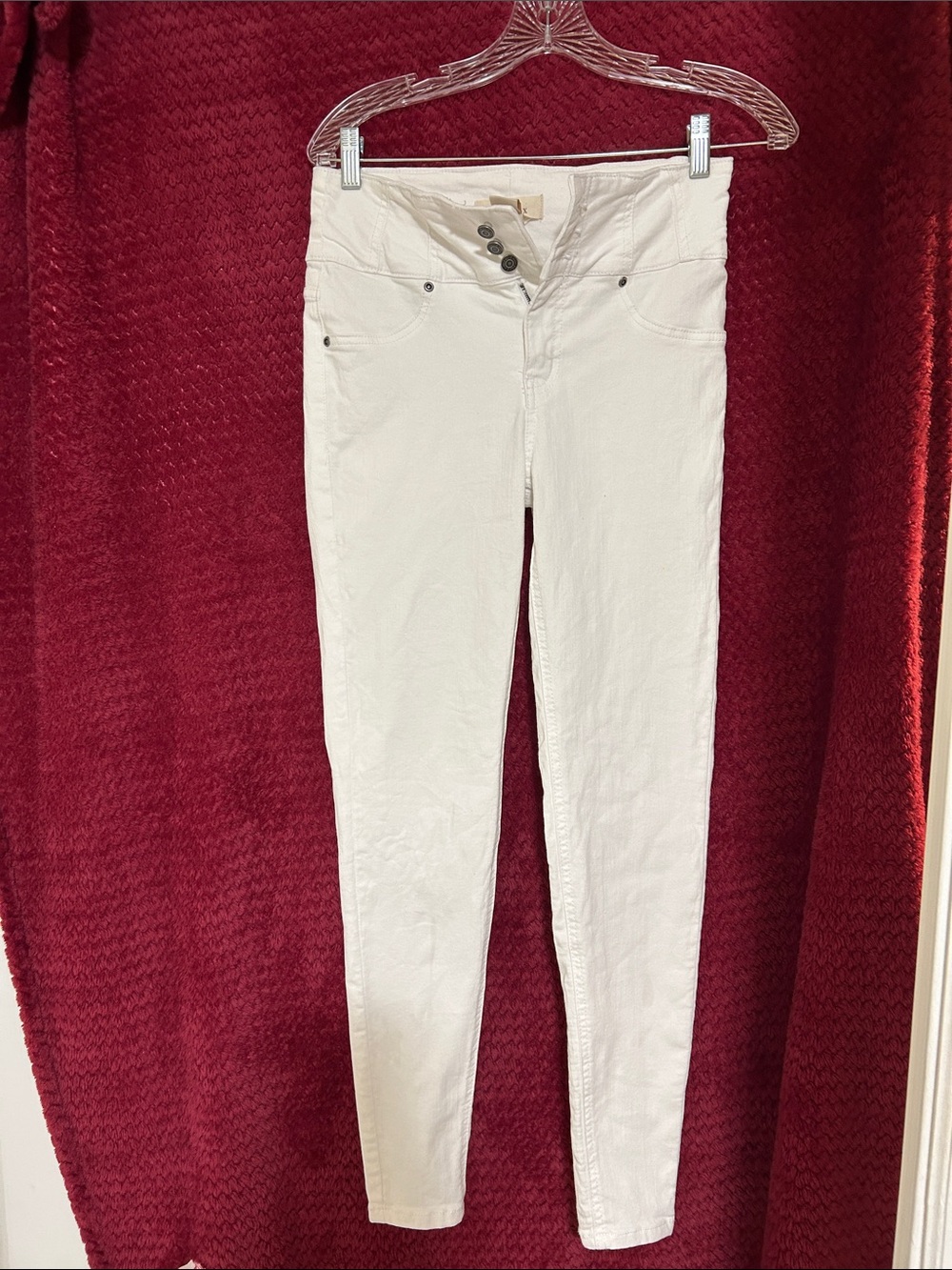 Slim Fit White Skinny Jeans - High Rise